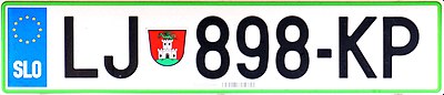 Номерной знак Словении стандарта 1992 года (модификация 2008 года)